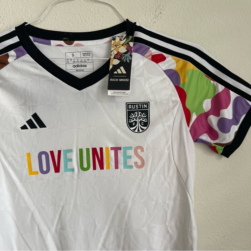 Adidas Women's Austin FC White Pride Love Unites YETI Pre-Match Top